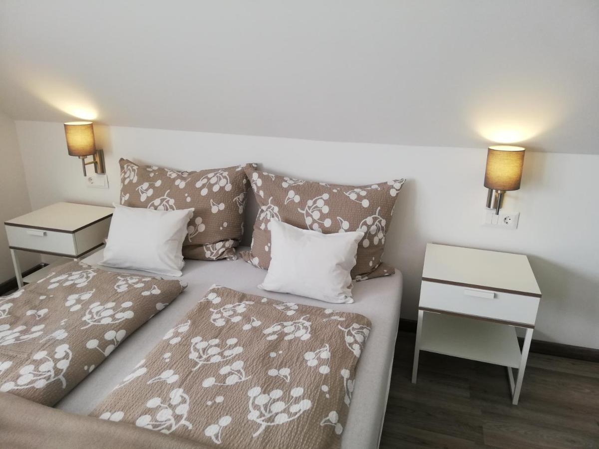 Hévíz Eva Apartman מראה חיצוני תמונה