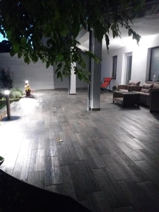 Hévíz Eva Apartman מראה חיצוני תמונה