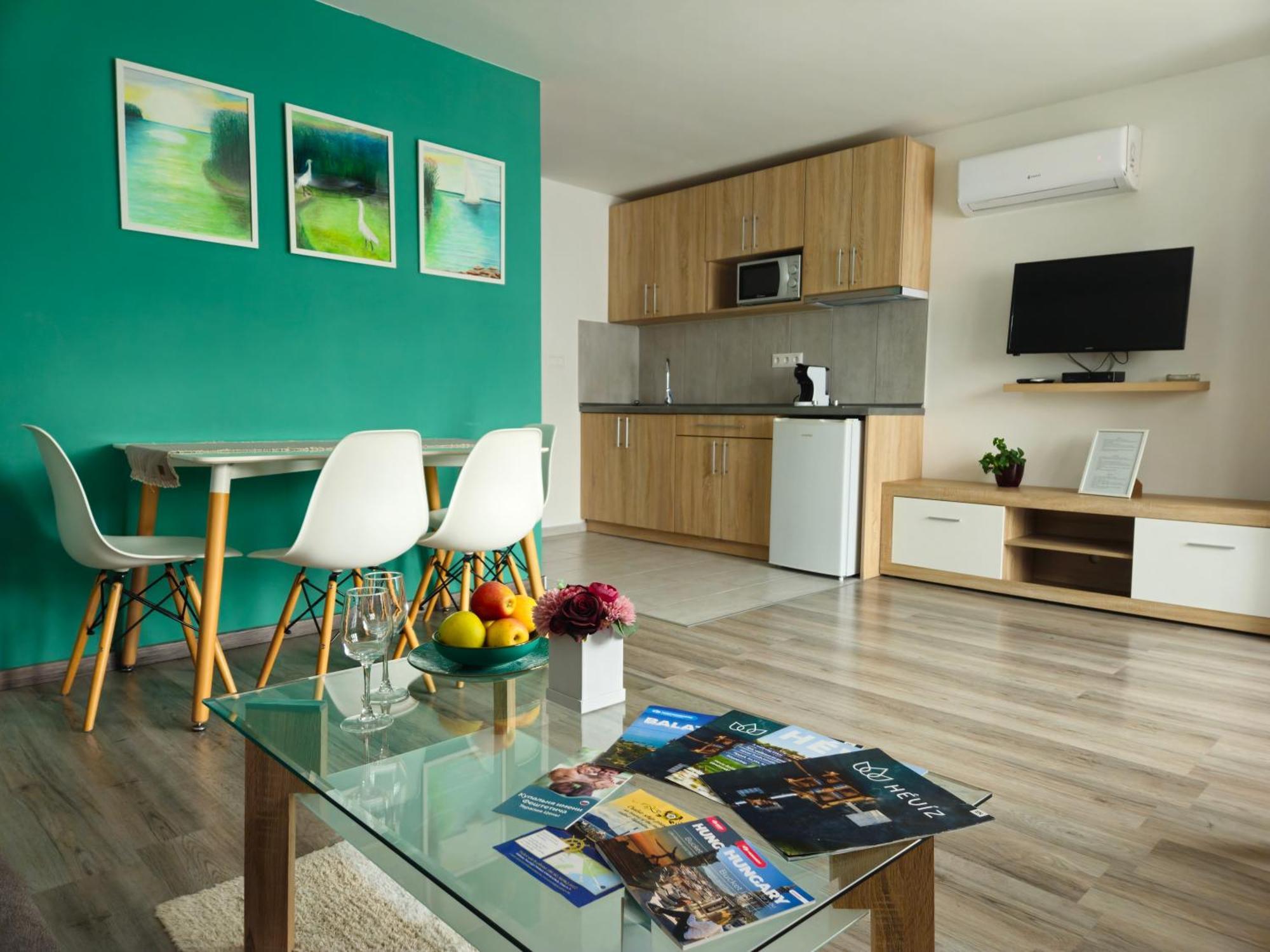 Hévíz Eva Apartman מראה חיצוני תמונה